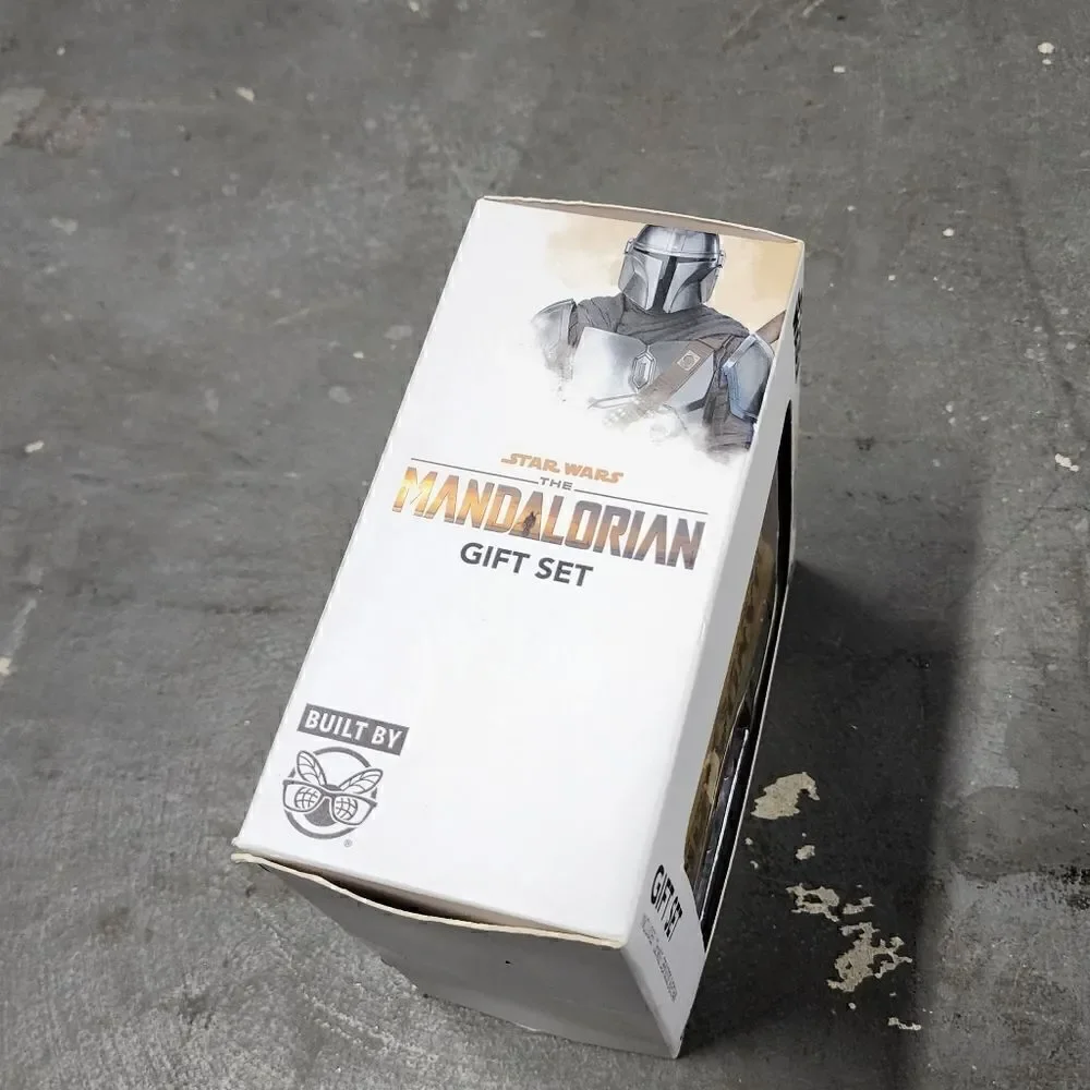 Star Wars the mandalorian gift set